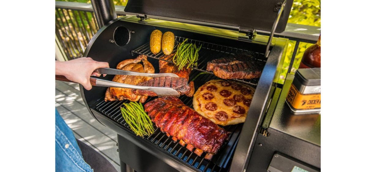 Traeger 41-Inch Pro 575 Wood Pellet Grill