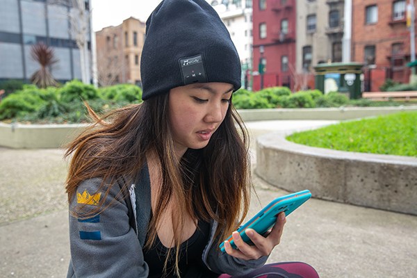 bluetooth beanies