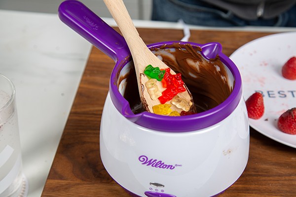 pots for candy melting