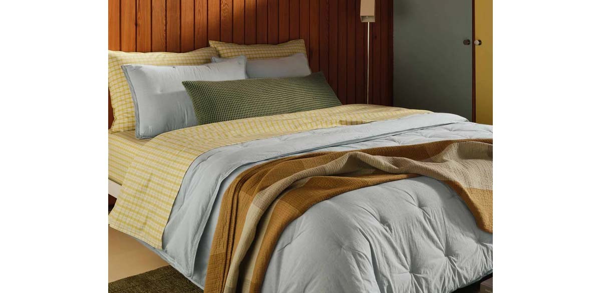 Pop Check Throw Blanket-Umber