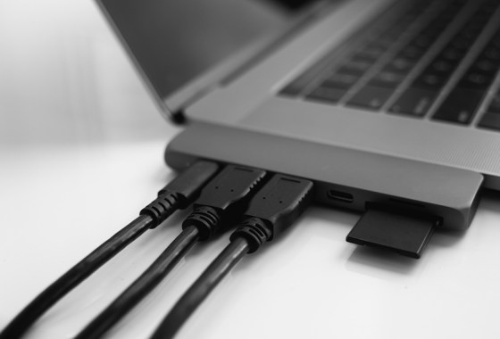 Best Surface Pro docking station