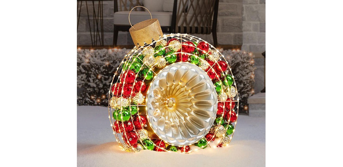 Member’s Mark 3 ft Pre-Lit Ornament Décor