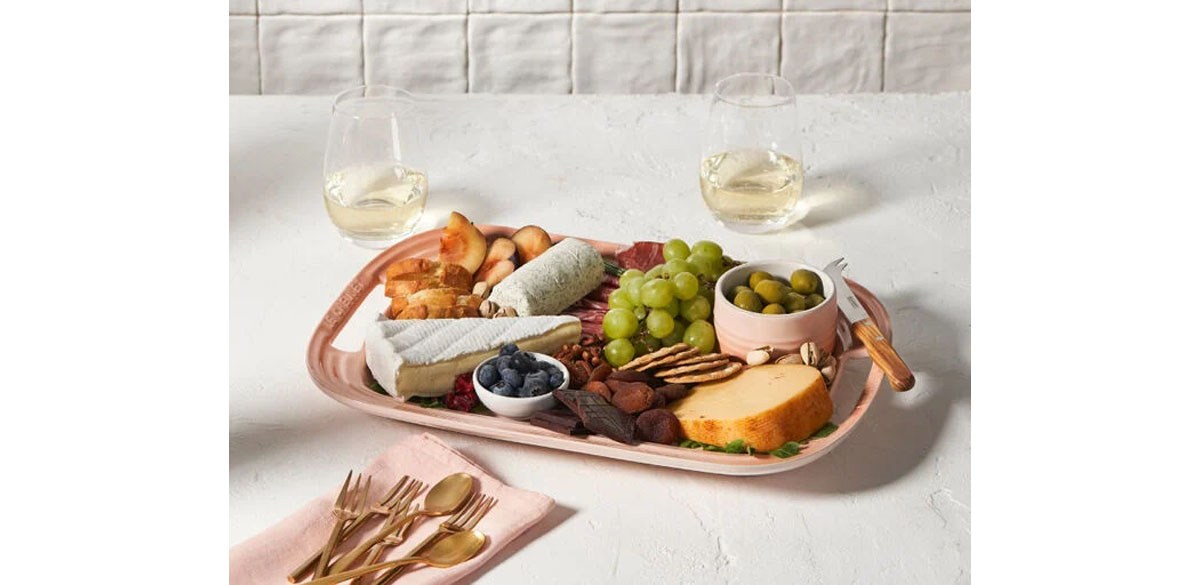 Le Creuset Serving Platter