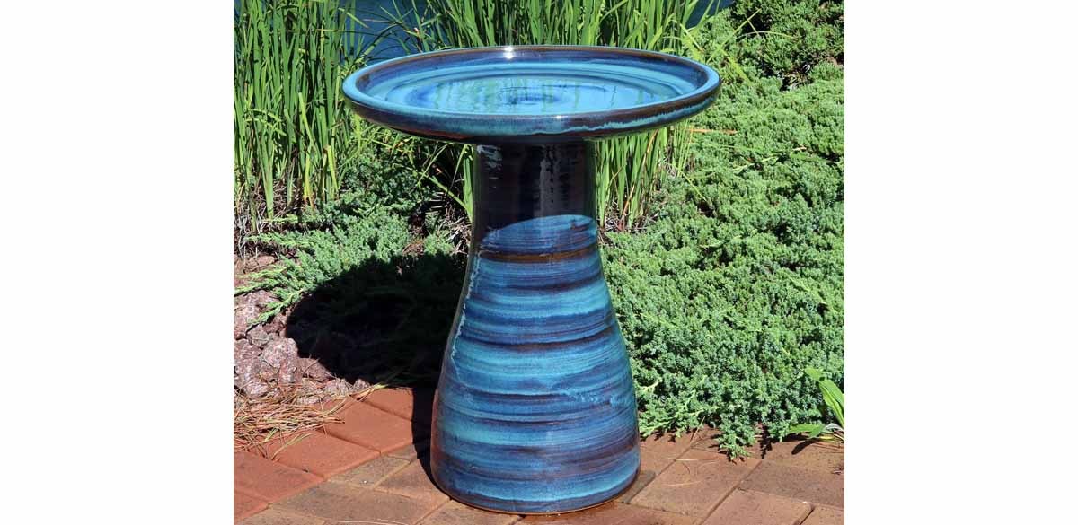 Rosecliff Heights Leominster Freestanding Ceramic Outdoor Birdbath