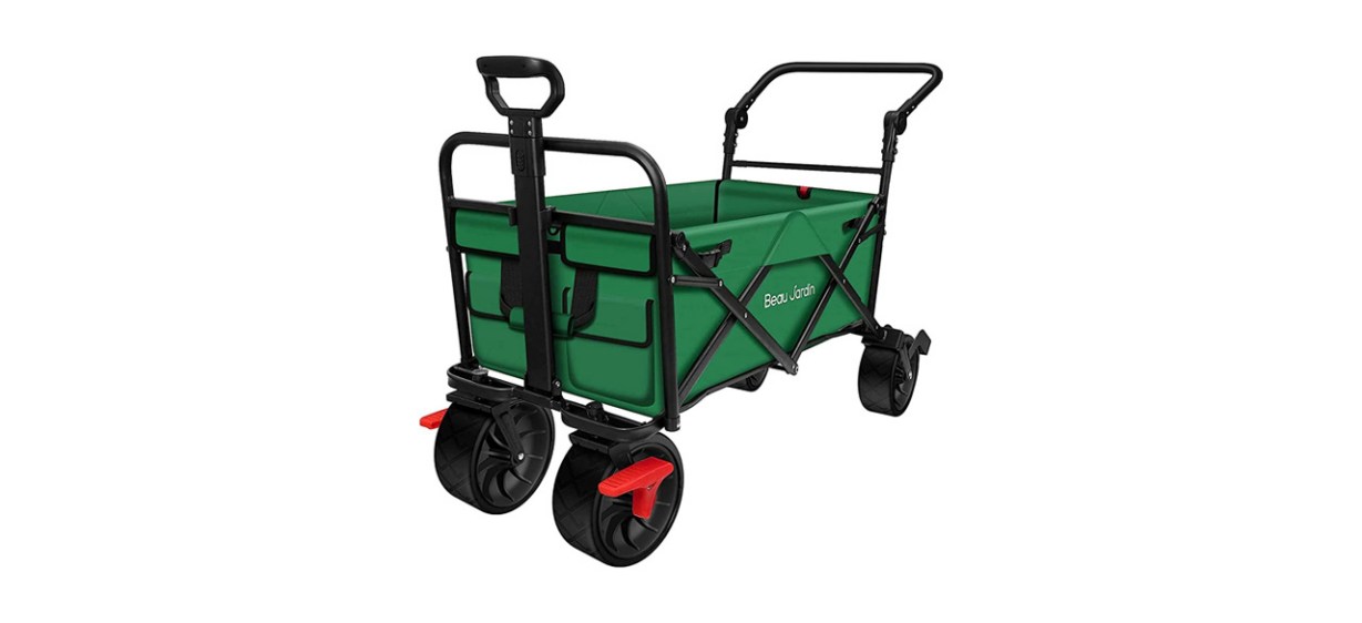 Beau Jardin Folding Beach Wagon in green on white background