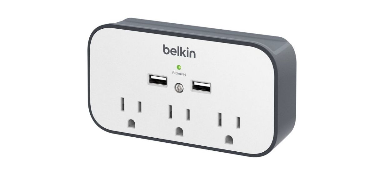 Belkin 3-Outlet Wall Mount Surge Protector with USB Charging Ports
