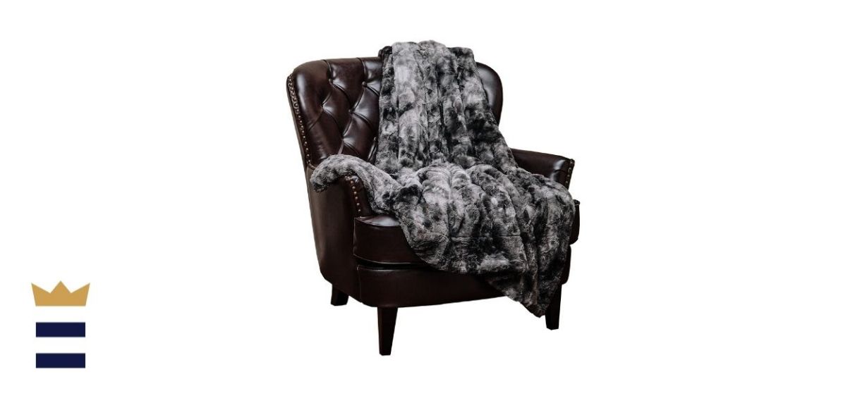 Chanasya Faux Fur Throw