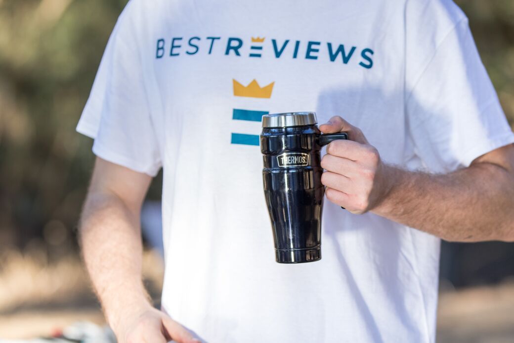 Travel coffee mug