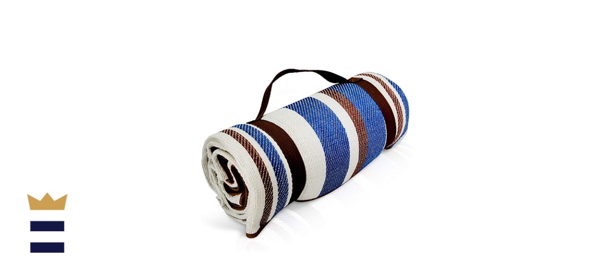 Scuddles Outdoor Roll-Up Blanket