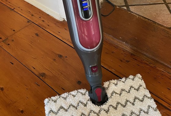 Shark S5003 Genius review: How efficient is this mop at cleaning your hard floor’s stuck-on messes?