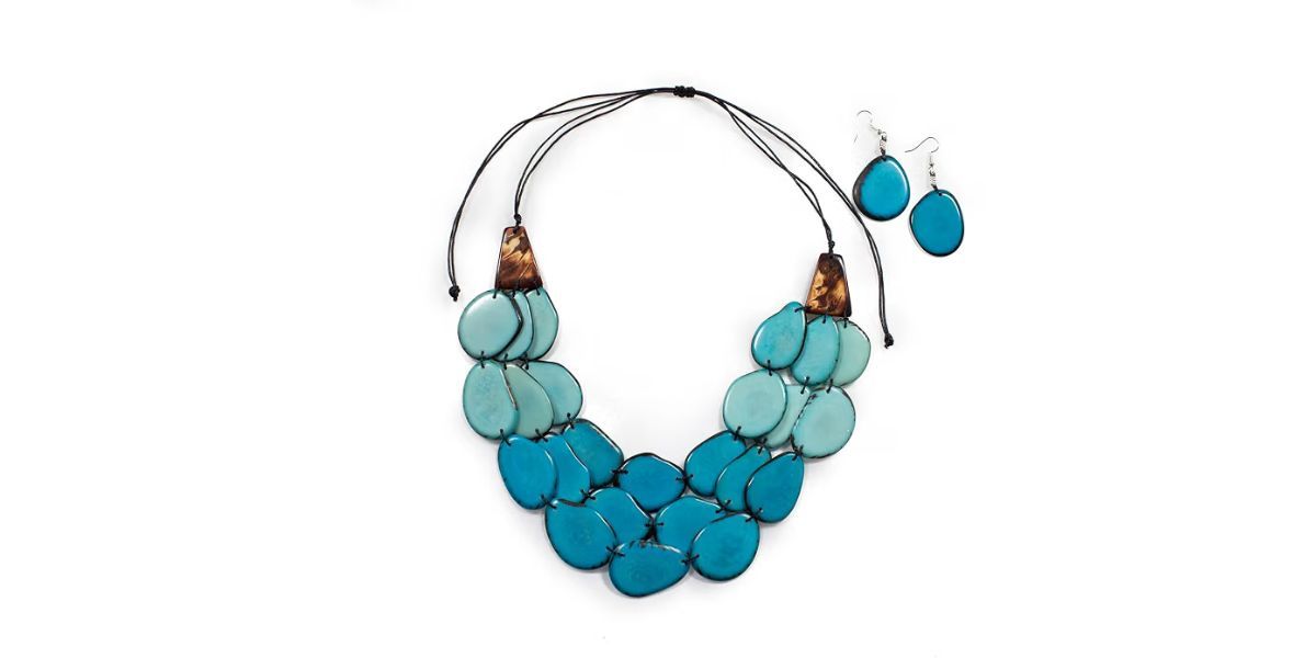 Light Blue Jewelry nut tagua necklace with earrings