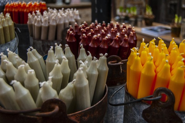 taper candle3