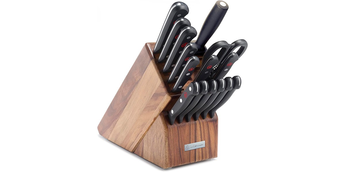 Wüsthof Gourmet 16-Piece Kitchen Knife Block Set on white background